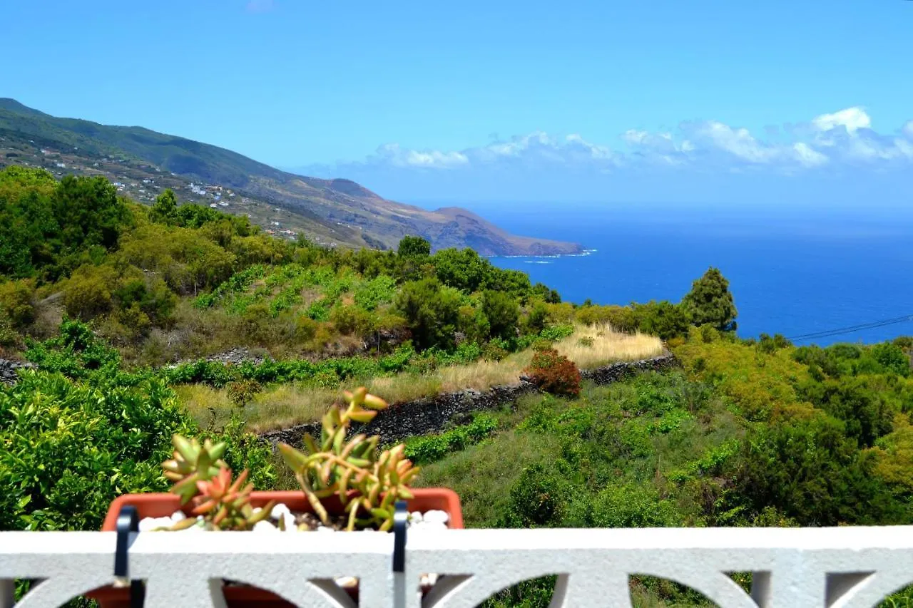 Hébergement de vacances Villa Casa Nieves De Mario à Santa Cruz de la Palma